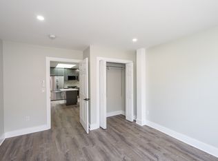 61 Bank St, New London, CT 06320