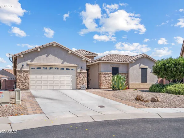 12379 N Pathfinder Dr, Marana, AZ 85658