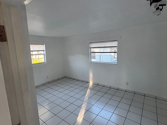 3rd image of 3244 70th Ave N #3244