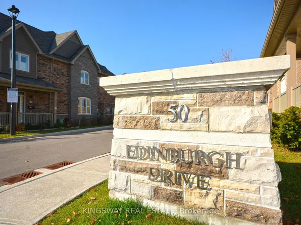 50 Edinburgh Dr #41, Brampton, ON L6Y 1N9