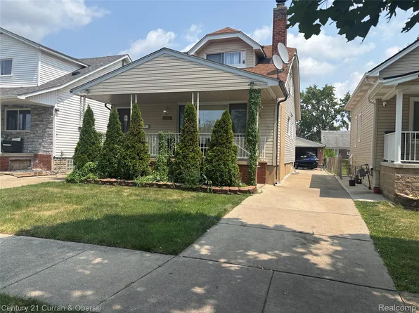 6910 Maple St, Dearborn, MI 48126