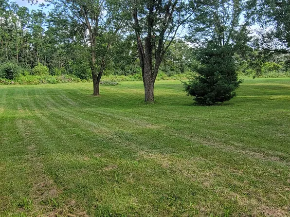 3819 & 3825 S County Road D, Janesville, WI 53548