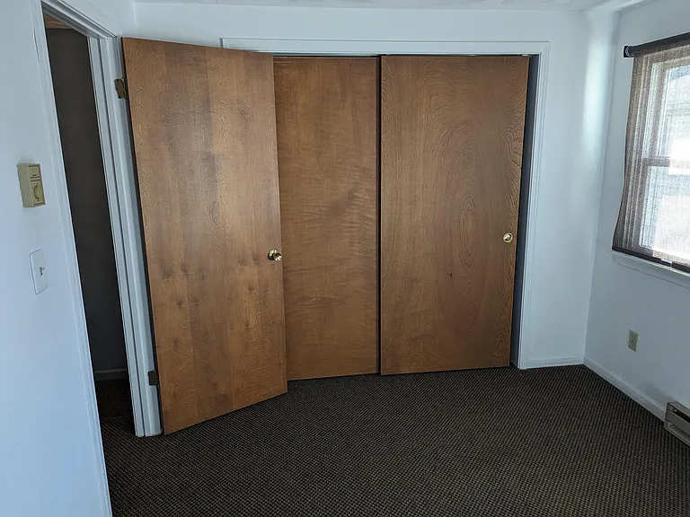 27 Starr Ave — Photo 16