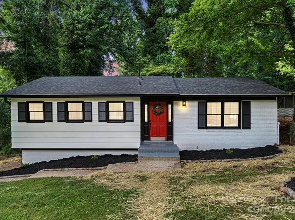 442 Westham Ridge Rd, Charlotte, NC 28217