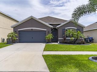 8205 Harwich Port Ln, Gibsonton, FL 33534