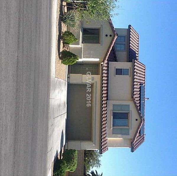 1st image of 1933 Basilwood Ct