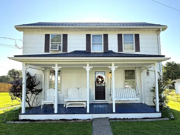 125 Washington Ave, Rural Valley, PA 16249