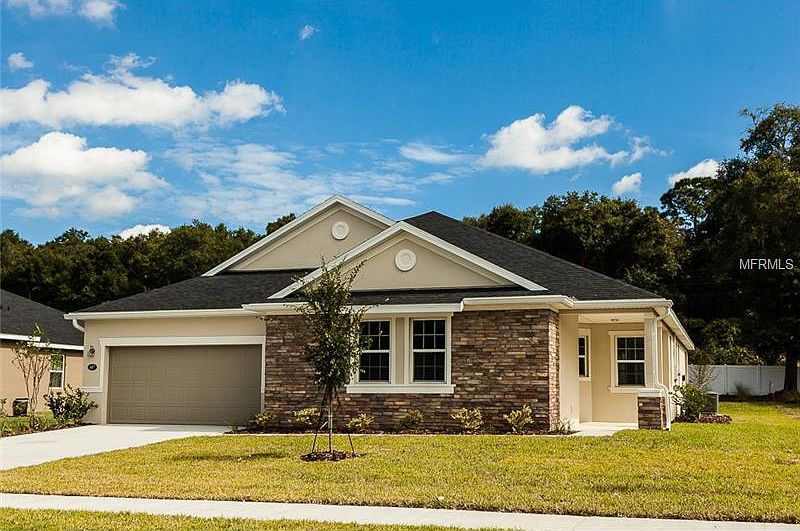 1st image of 607 Gordonia Ct