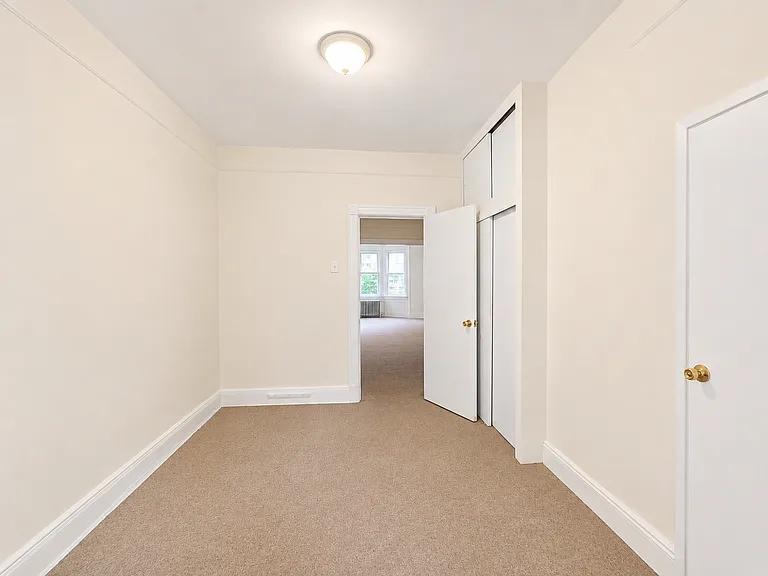 28-24 36th St #2 — Photo 3