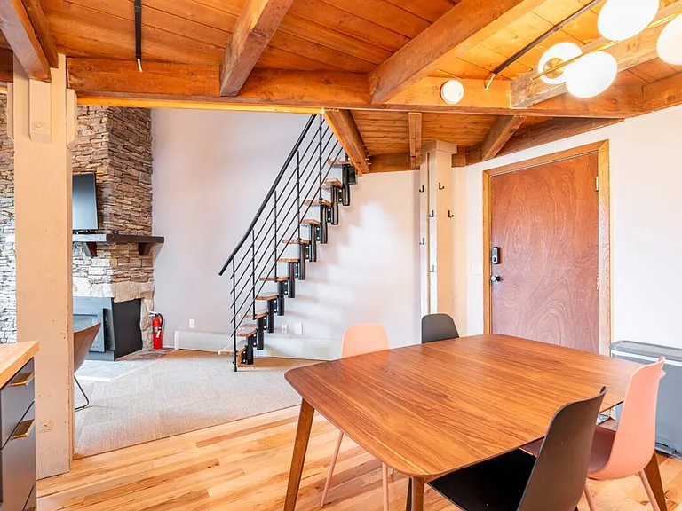 Lodgepole Ct — Photo 4