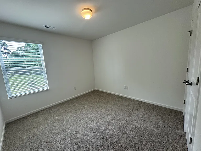 15 Saltford Ln #1 — Photo 10