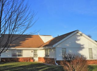 N105W21040 Parkland Cir, Colgate, WI 53017