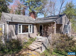 1433 Plymouth Rd, Charlottesville, VA 22903