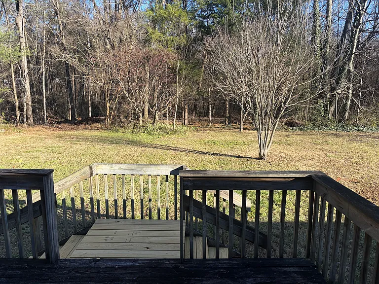 205 Cedar Forest Ln — Photo 20