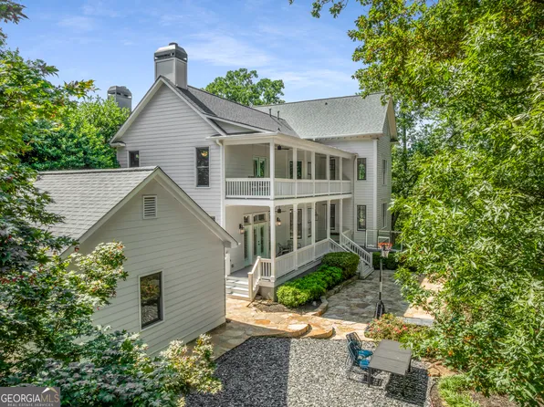 1558 Ridenour Pkwy NW, Kennesaw, GA 30152