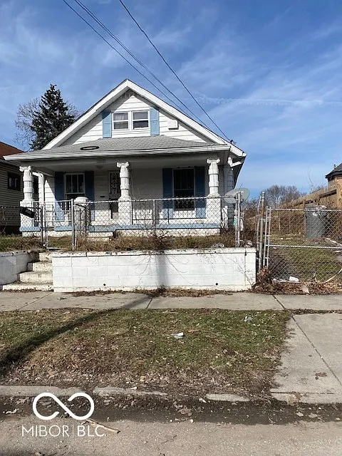 3048 Newton Ave photo 1