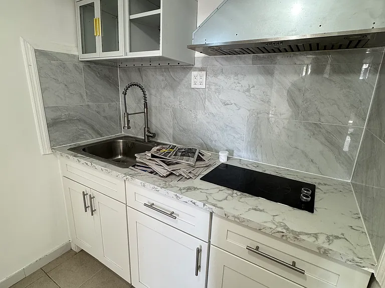 348 Mosel Ave #1GROUND — Photo 5