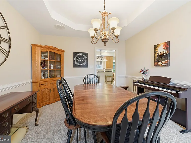 11406 Rolling Green Pl — Photo 18