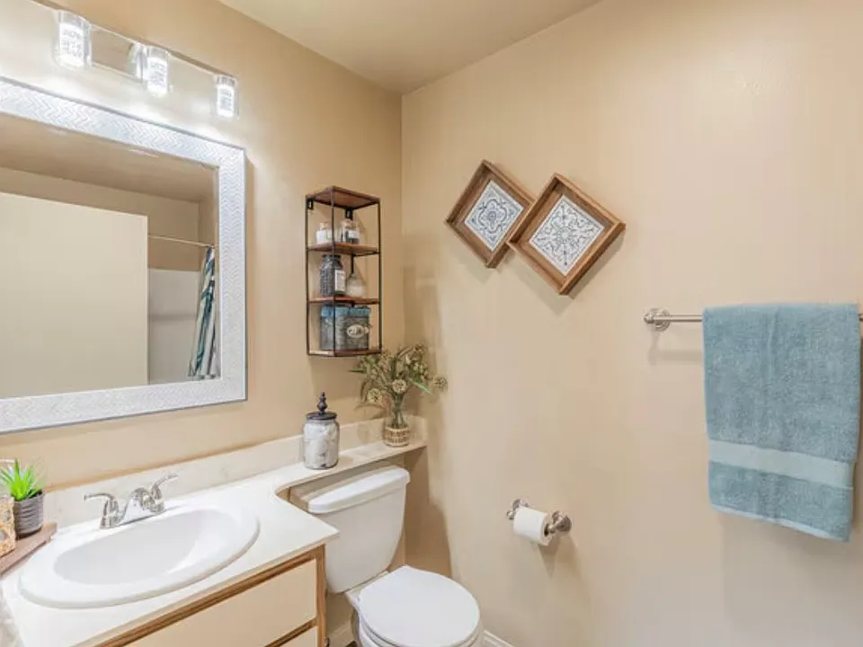 Unrenovated 2x2
-Primary Bathroom