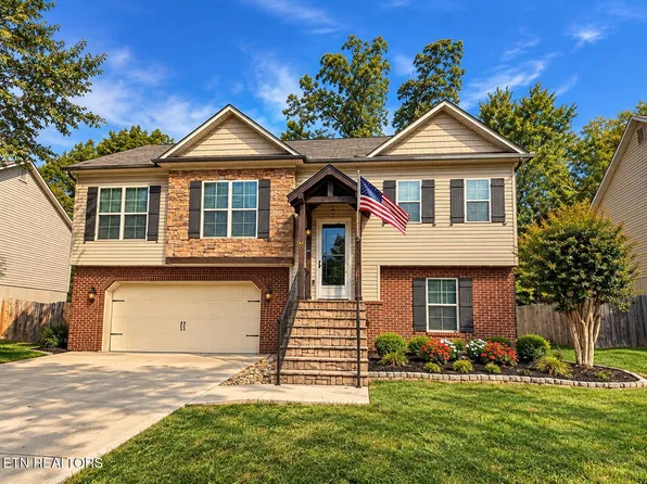 7140 Grizzly Creek Ln, Powell, TN 37849