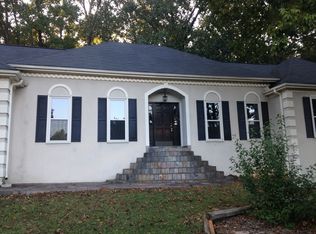 121 Christopher Ln, Stockbridge, GA 30281