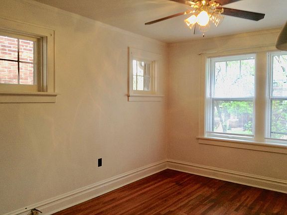 3rd image of 3954 Shaw Ave #A