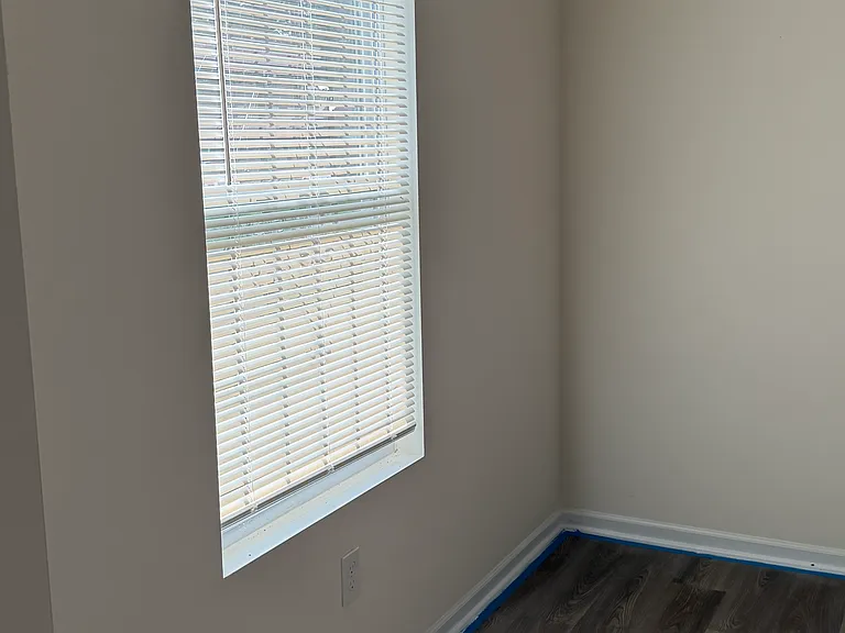 4045 Flora Ave — Photo 7