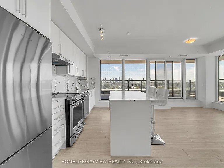 8960 Jane St #228 — Photo 5