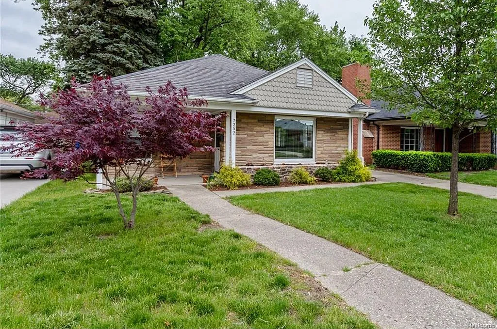 2 bed, 925 sqft, $1,700 — Photo 4