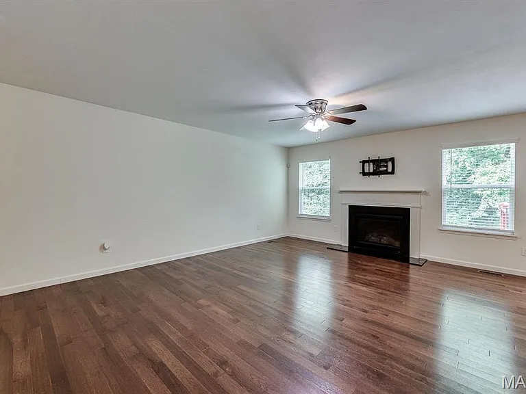 646 Fair Bluff Dr — Photo 5