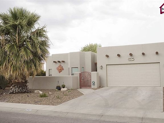 2nd image of 2947 Cheyenne Dr