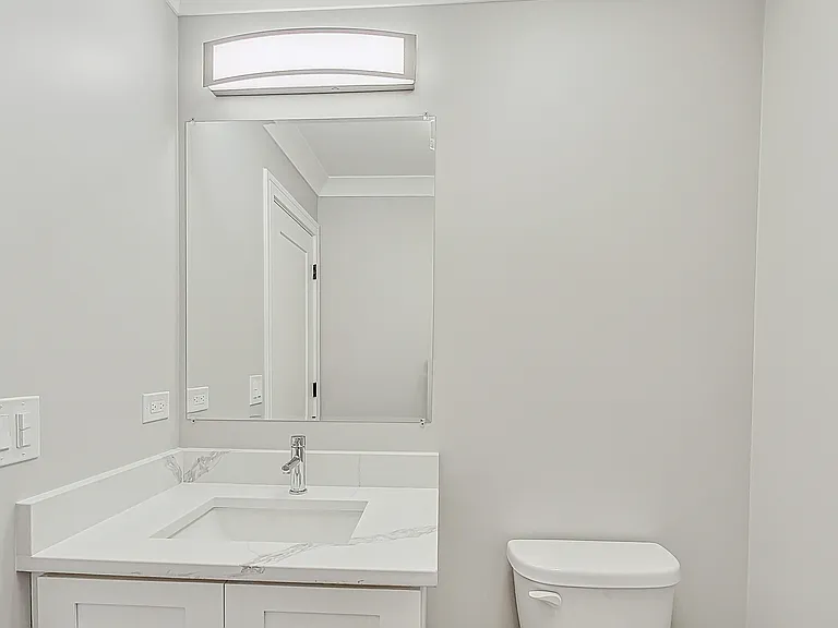 6626 S Ingleside Ave — Photo 15