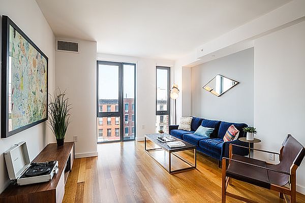 1st image of 223 4th Ave #2B