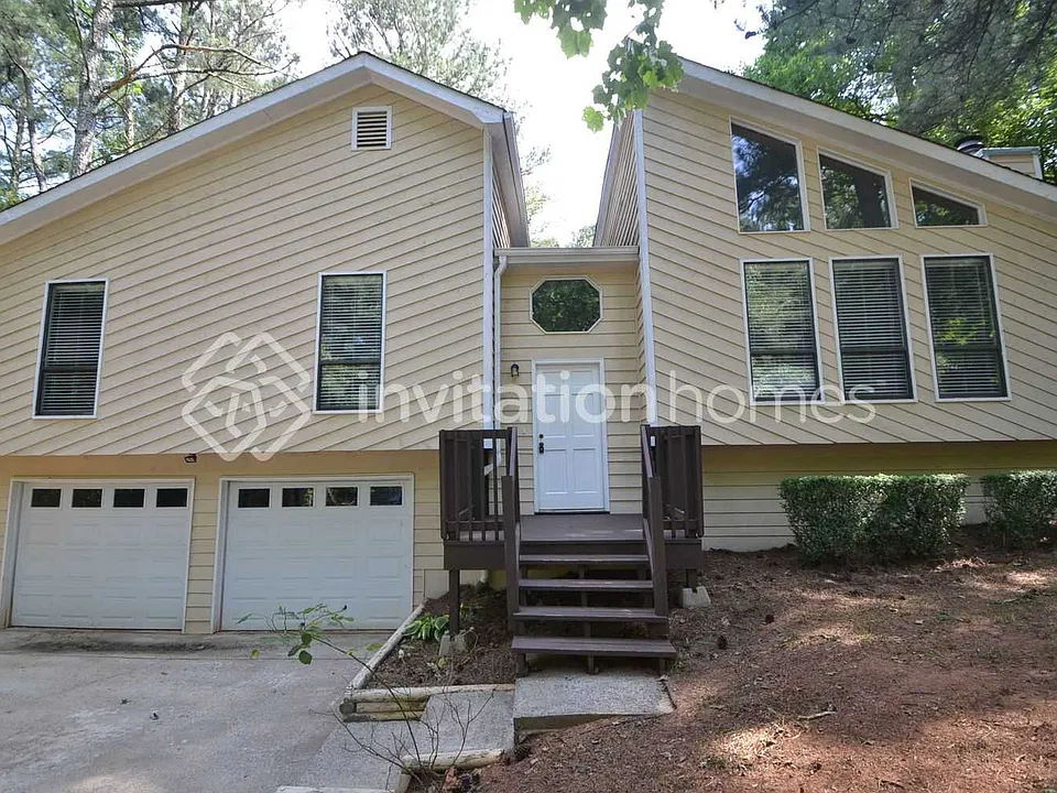 755 Summer Dr