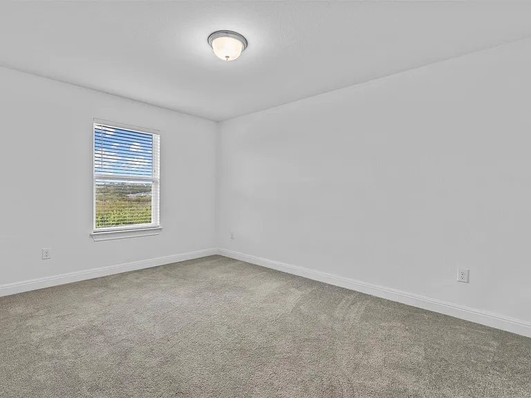 6201 Pine Leaf Trl — Photo 24