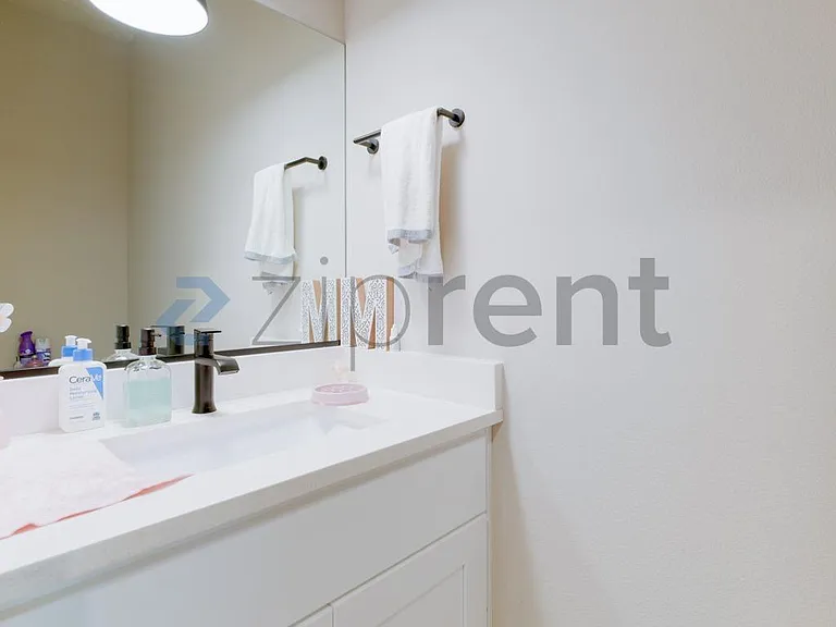 6703 165th Street Ct E — Photo 10