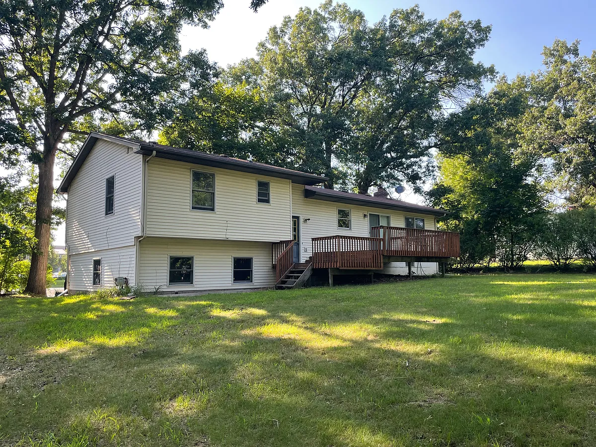 Building Photo - 15363 Chandler Rd