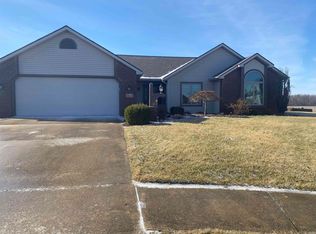 5115 Clovedale Dr, Woodburn, IN 46797