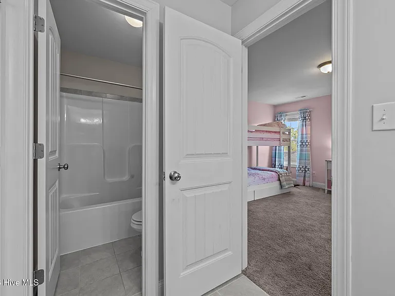 878 Stormy Gale Ln — Photo 37