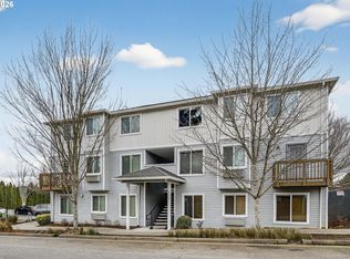 217 NE 146th Ave APT 5, Portland, OR 97230