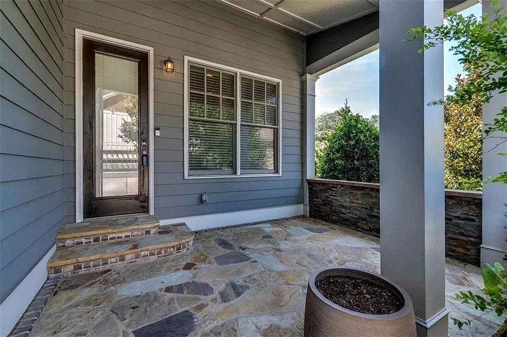 5 bed, 4.5 bath, 3820 sqft, $4,000 — Photo 4