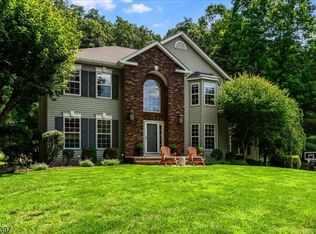 14 Fieldstone Trl, Byram Twp., NJ 07871