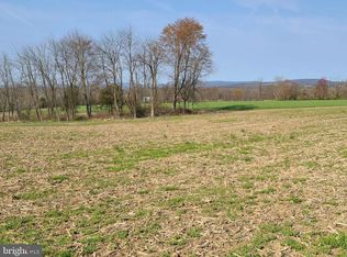 270 W Chestnut Hill Rd, Aspers, PA 17304