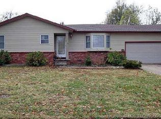 515 W Richmond St, Broken Arrow, OK 74012