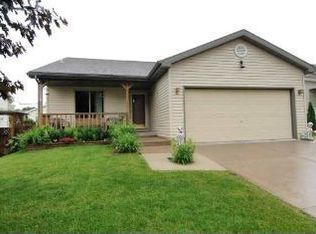 1825 Anhalt Dr, Madison, WI 53704