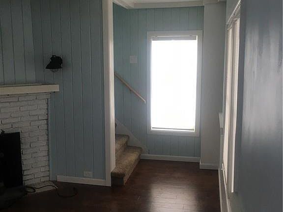 4th image of 110 Girard Ave