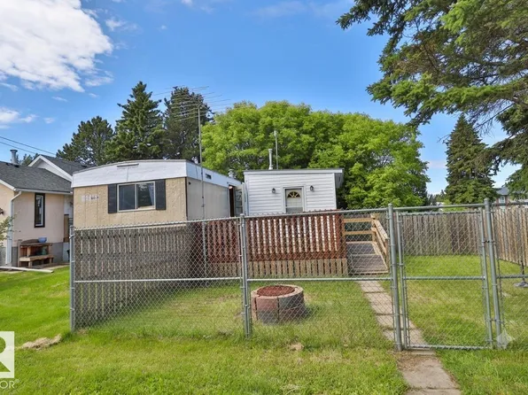 4803 47th St, Thorsby, AB T0C 2P0