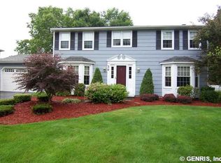 30 Wood Lily Ln, Fairport, NY 14450