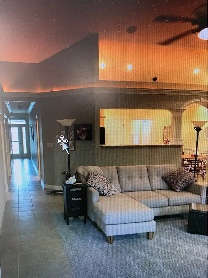 3 bed, 2200 sqft, $1,950 — Photo 4