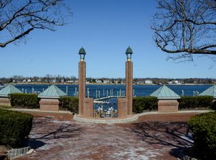 68C W Front St, Red Bank, NJ 07701